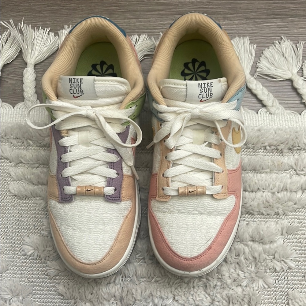 Nike Dunk Sun Club Pastel Sneakers